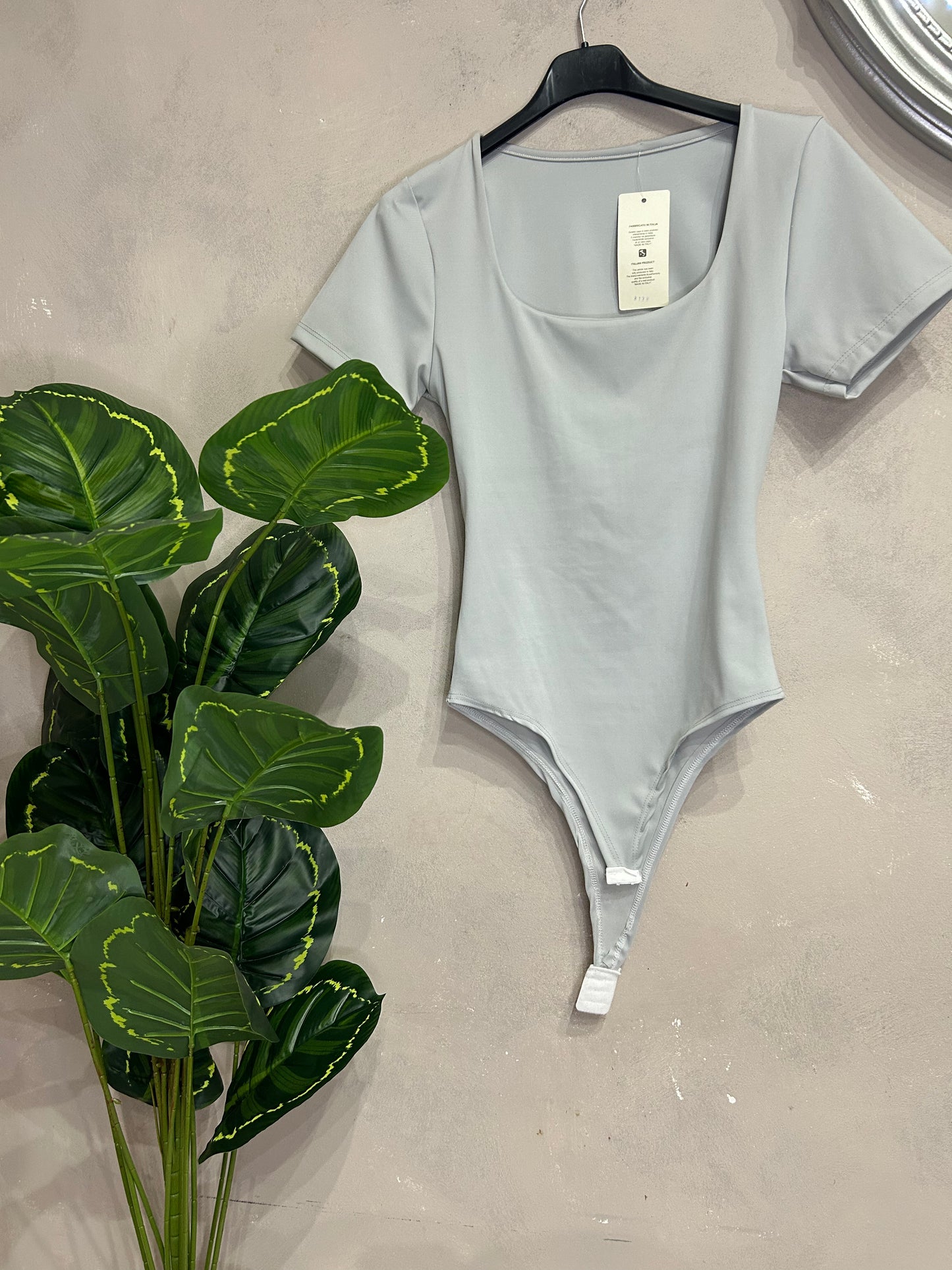 Body scollo quadrato